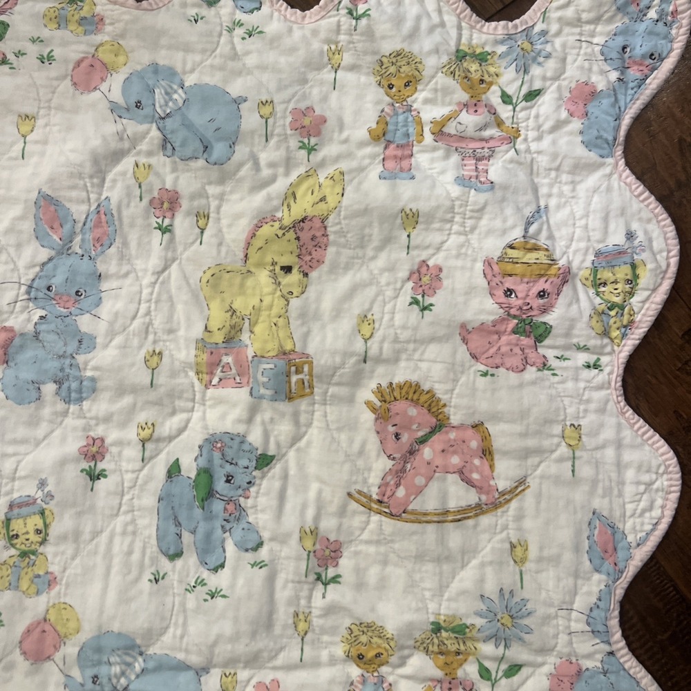 Vintage Baby Blanket Crib Quilt Pastel Boy GIrl Bunny  44x31" - Picture 3 of 8